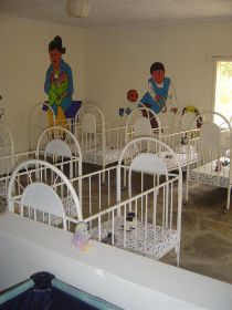 Malindi bedroom baby's.jpg